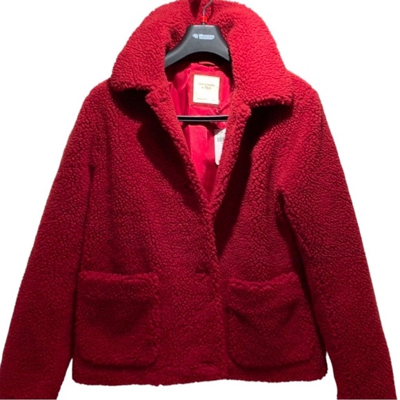 NWT Abercrombie & fitch Women faux shearling cozy jacket top burgundy size L - Picture 1 of 8
